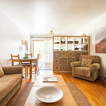 Do Jardim Apartment Parede